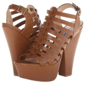 Steve Madden Glendael Caged Heel